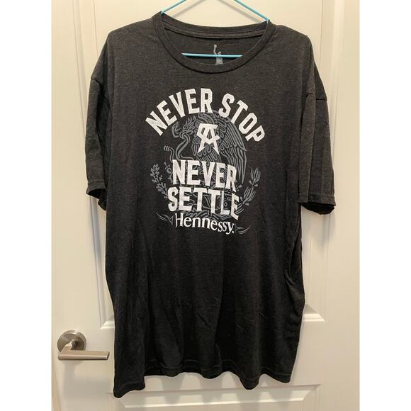 Hennessy Tshirt-Men’s Size 2XL - Picture 1 of 3